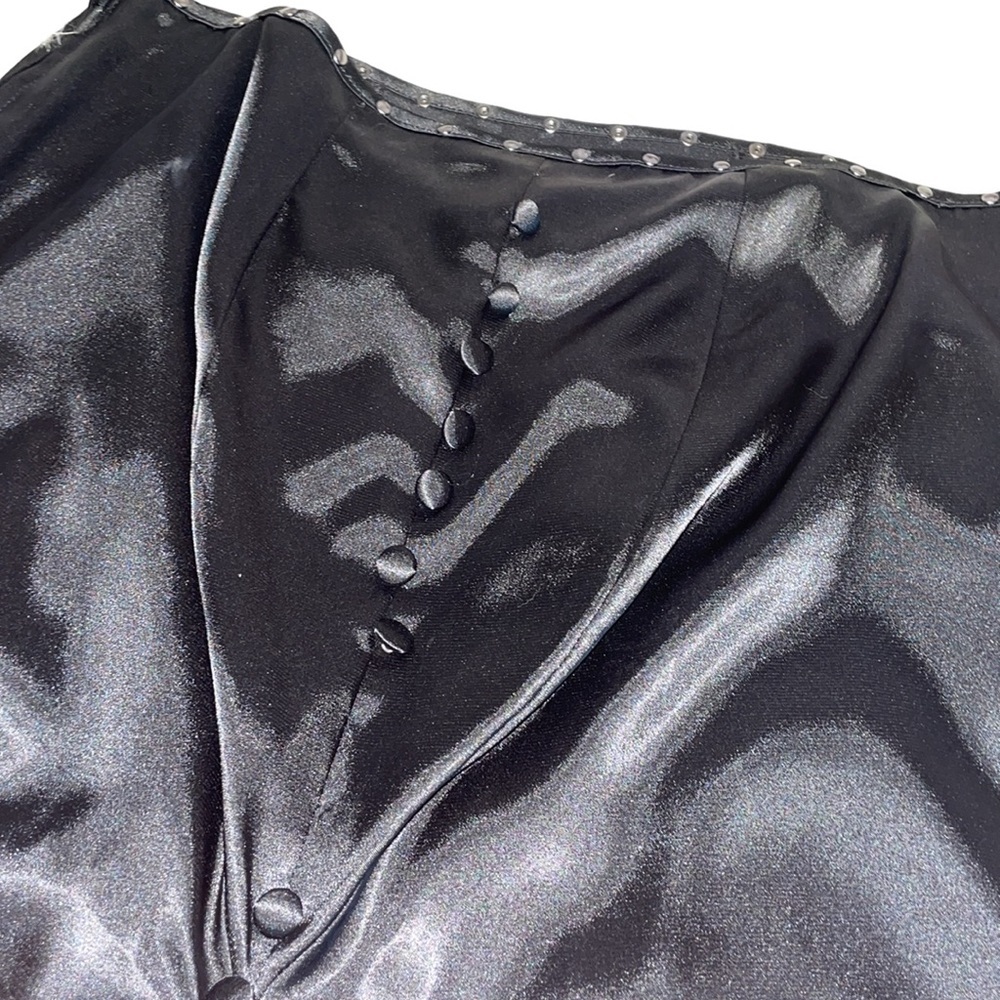 Sexy Vintage Lip Service Satin Skirt - Picture 5 of 7